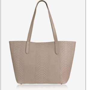 GiGi Tote
